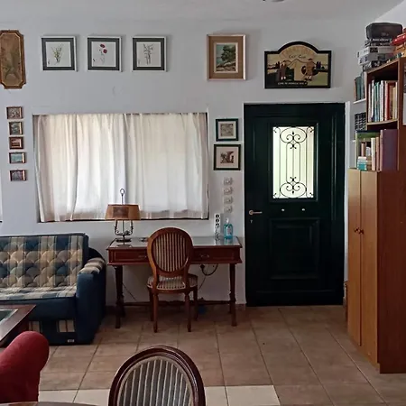Holiday home Entire Near The In Nimporio, Euboea Animborio