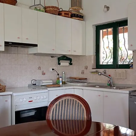 Holiday home Entire Near The In Nimporio, Euboea *